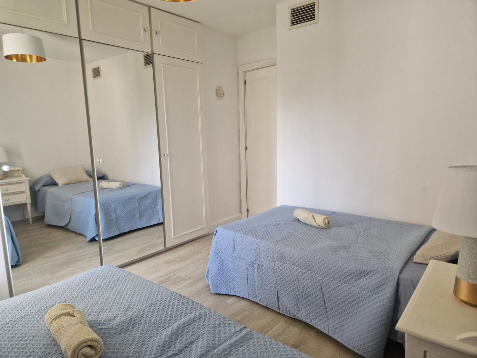 Apartamento Primera Linea Playa Торемолинос Екстериор снимка